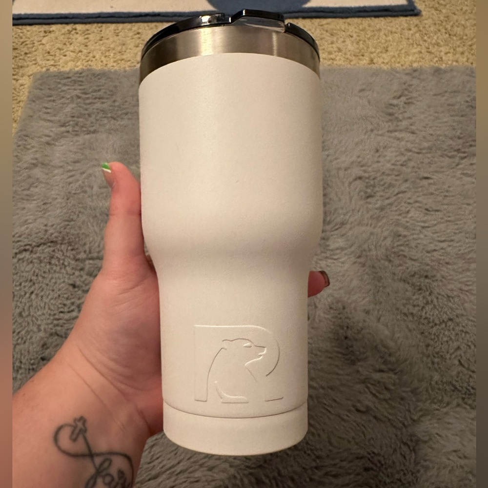 Rtic 20oz tumbler